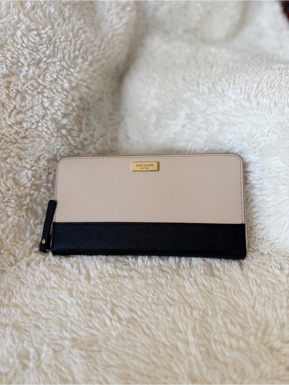 kate spade Two-Tone Cream and Black Zip Wallet